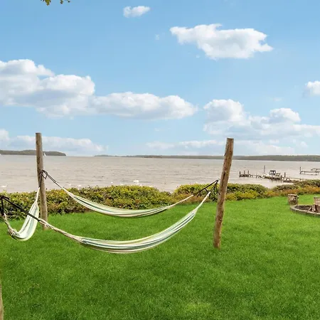 Cozy In With Wifi 度假居 腓特烈西亚